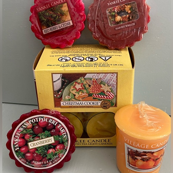 Savory Scents Yankee Candles - Picture 1 of 8